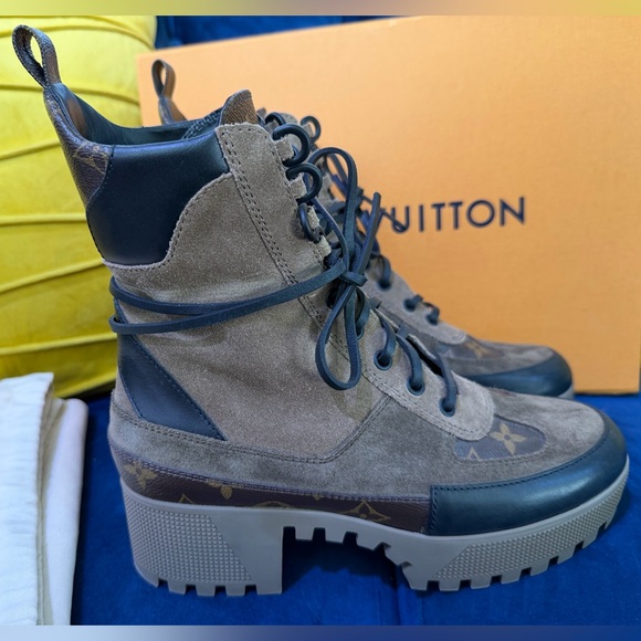 Louis Vuitton Olive and Black Lace-Up Boots - Picture 6 of 14